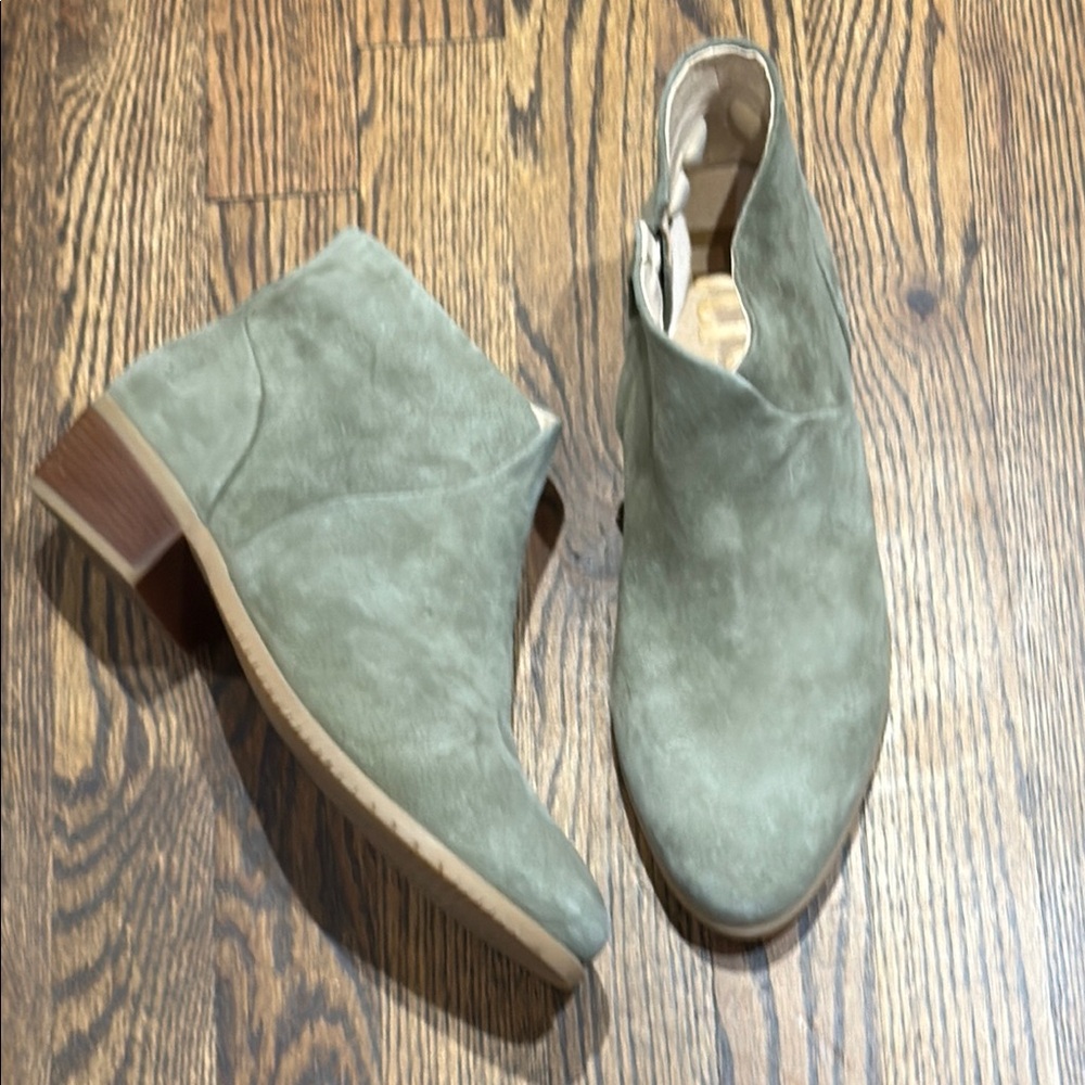 Hush Puppies Sage Ankle Booties